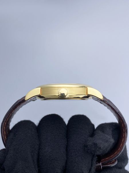 A. Lange and Sohne Lange 1 101.021